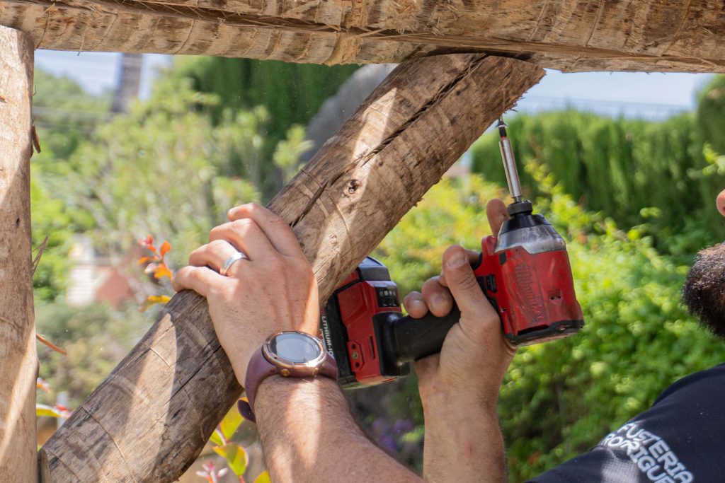 montando pergola